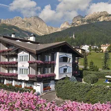Alpen Hotel Corona Vigo di Fassa Zewnętrze zdjęcie