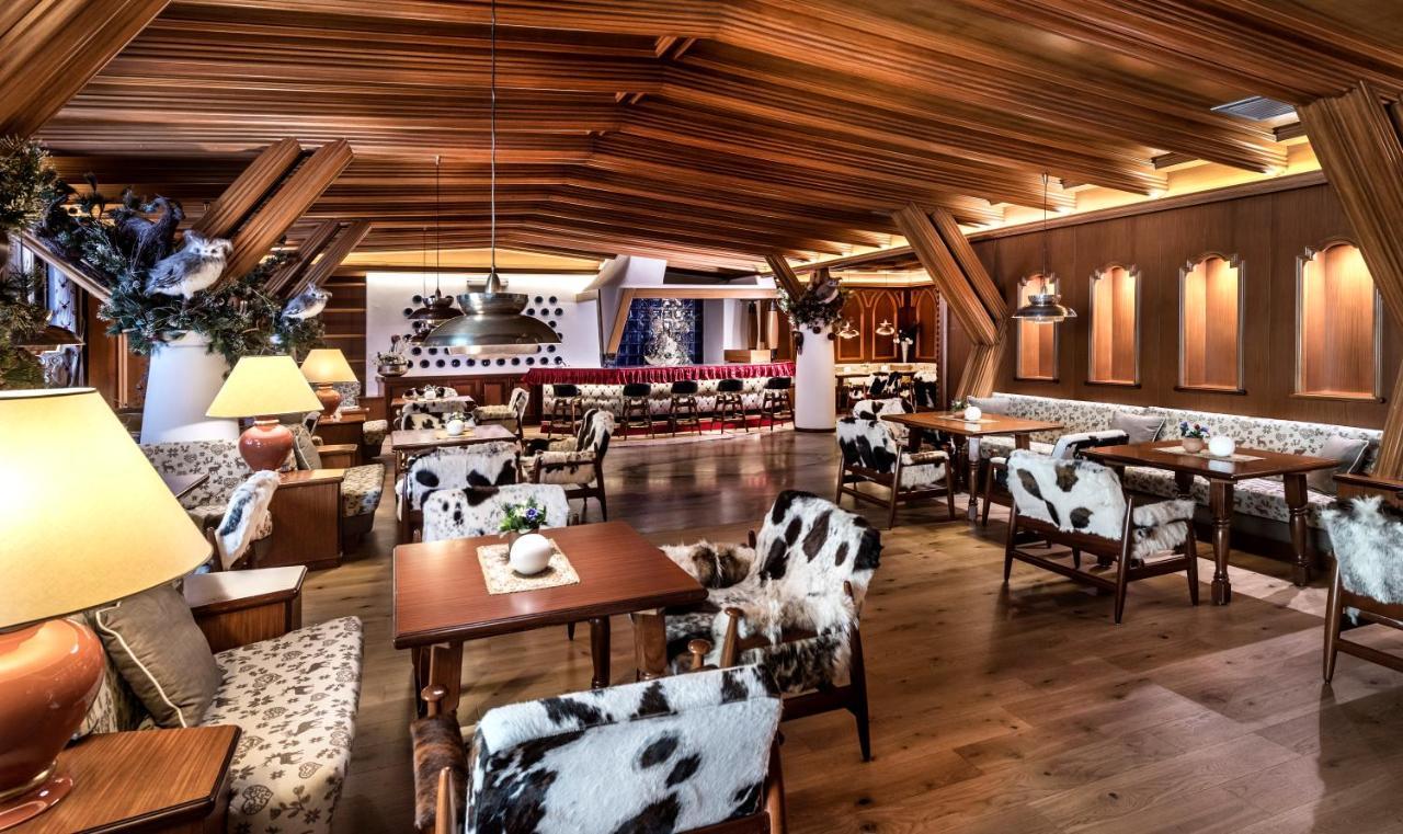 Alpen Hotel Corona Vigo di Fassa Zewnętrze zdjęcie