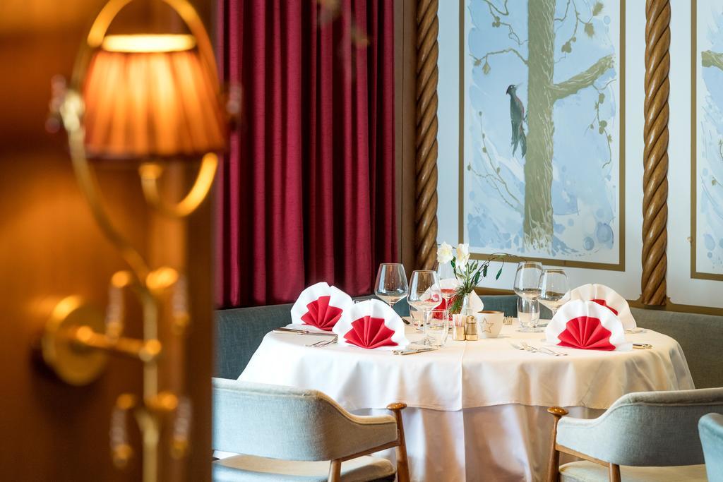 Alpen Hotel Corona Vigo di Fassa Zewnętrze zdjęcie