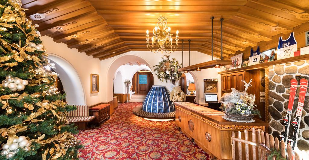 Alpen Hotel Corona Vigo di Fassa Zewnętrze zdjęcie