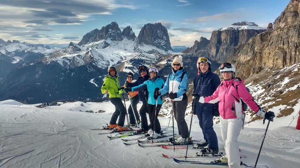 Alpen Hotel Corona Vigo di Fassa Zewnętrze zdjęcie